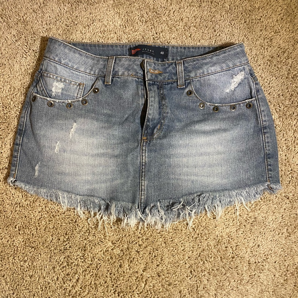 Skirts perfect look for the summer